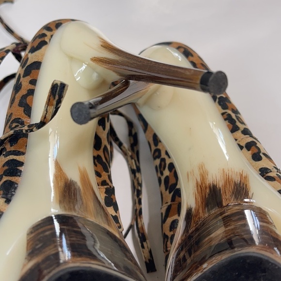 Privileged Cheetah Leopard Platform Pump - Picture 7 of 10